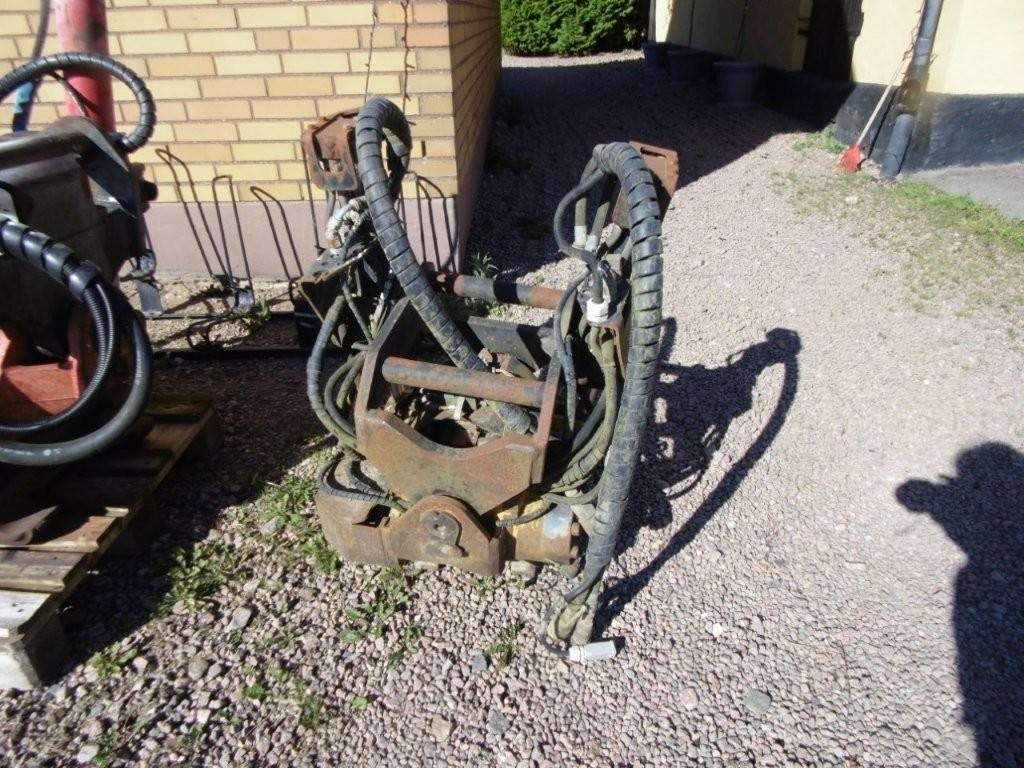 Engcon rotor tilt - Tiltrotator for Construction machinery: picture 2 Engcon rotor tilt - Tiltrotator for Construction machinery: picture 2