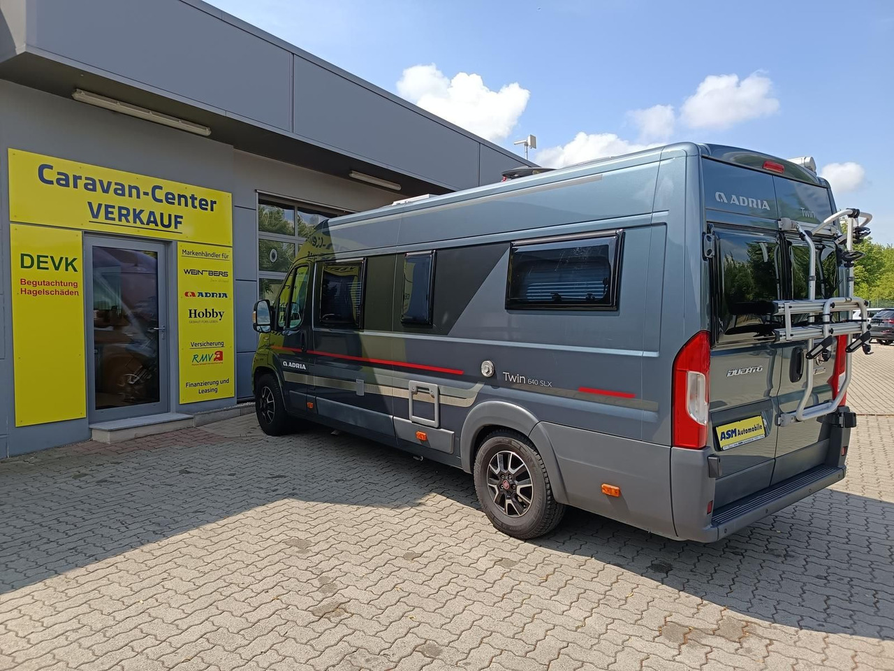 Adria Twin 640SLX Platinum*MARKISE*TV*SAT*FAHRRADTRÄG. - Camper van: picture 5 Adria Twin 640SLX Platinum*MARKISE*TV*SAT*FAHRRADTRÄG. - Camper van: picture 5