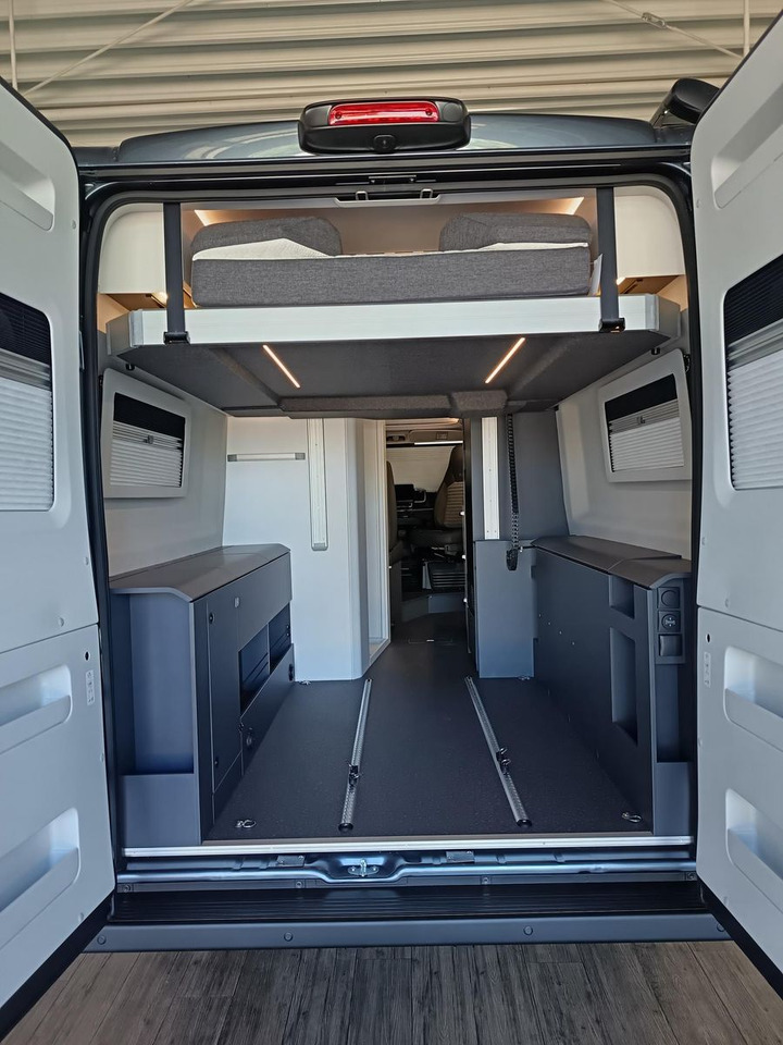 Camper van Adria Twin Edition 640 SGX Maxi 132kW*138L KÜHLSCHRANK: picture 9 Camper van Adria Twin Edition 640 SGX Maxi 132kW*138L KÜHLSCHRANK: picture 9