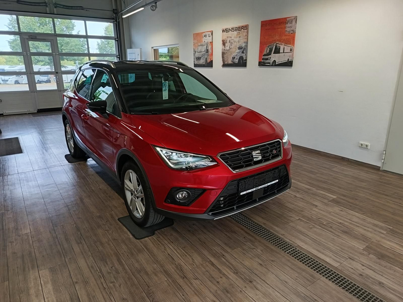 Seat Arona 1,5TSI FR*AHK*NAVI*ACC*LED*BEATS*R-KAM*DAB - SUV: picture 3 Seat Arona 1,5TSI FR*AHK*NAVI*ACC*LED*BEATS*R-KAM*DAB - SUV: picture 3