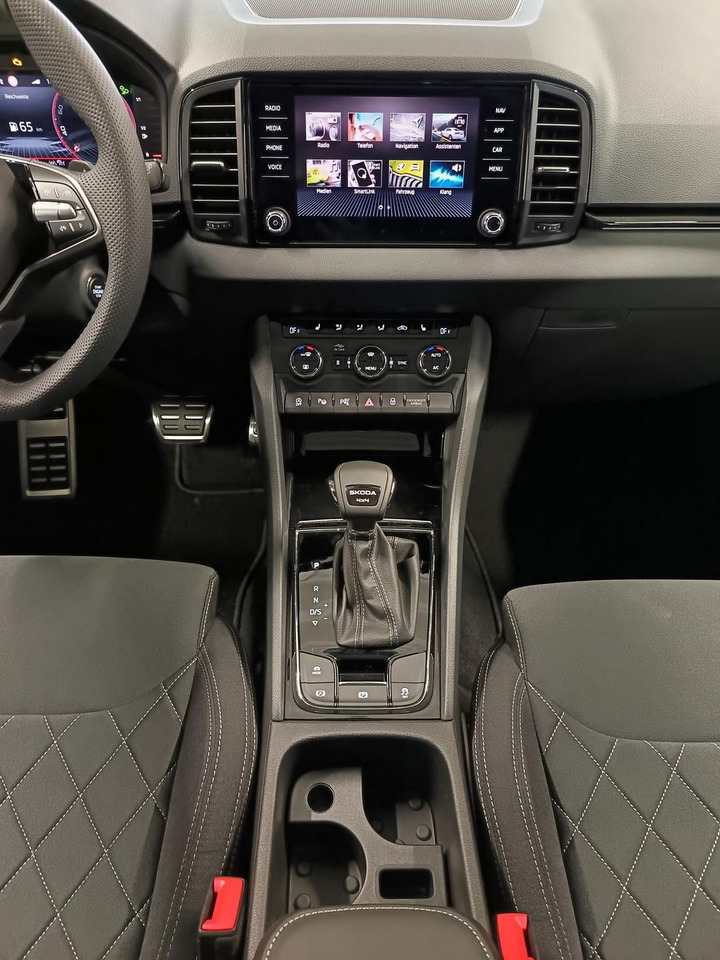 SUV Skoda Karoq Sportline 2,0 TDI DSG 4x4*AHK*PSD*STD.HZG*: picture 10 SUV Skoda Karoq Sportline 2,0 TDI DSG 4x4*AHK*PSD*STD.HZG*: picture 10
