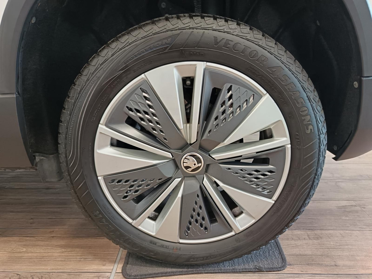 SUV Skoda Karoq Style 1,5TSI DSG*AHK-VORBER*NAVI*LED*R-KAM: picture 24