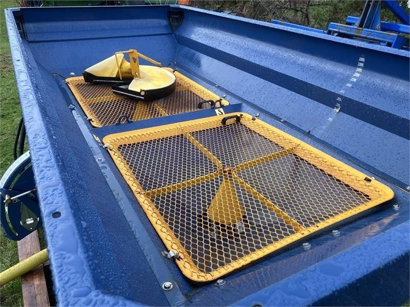 Bogballe M2 Med Calibrator Uniq - Fertilizer spreader: picture 3 Bogballe M2 Med Calibrator Uniq - Fertilizer spreader: picture 3