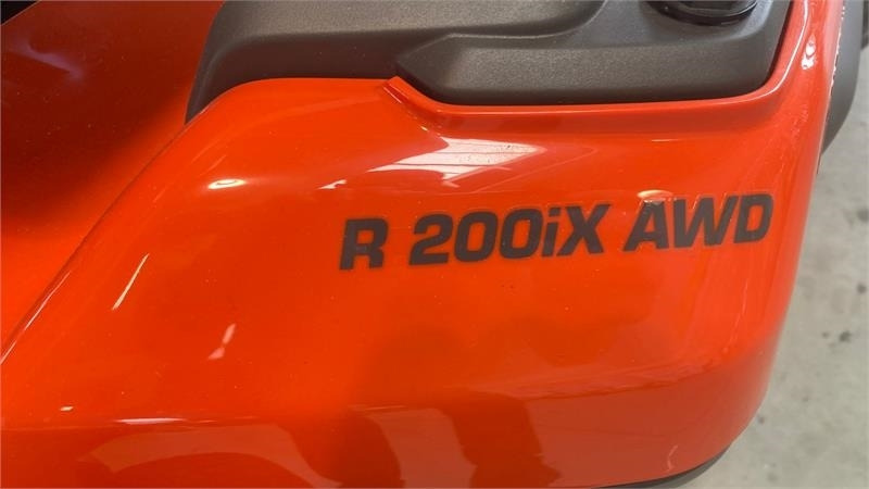 Garden mower Husqvarna R200IX AWD Elektrisk: picture 6