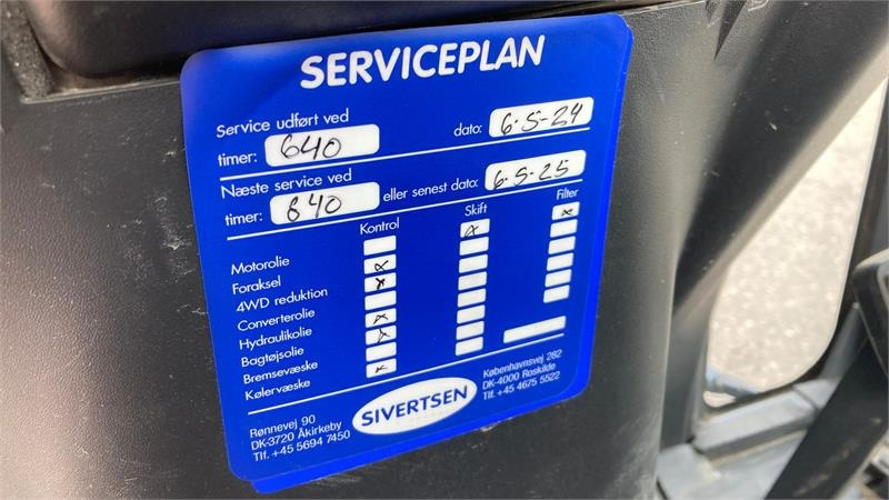 Municipal tractor Kubota ST341 inkl. 150 cm kost og udlægger: picture 18 Municipal tractor Kubota ST341 inkl. 150 cm kost og udlægger: picture 18