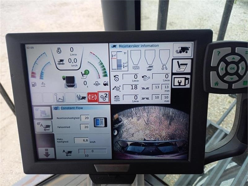 Combine harvester Massey Ferguson 9380 DELTA 35 fods Powerflow: picture 6 Combine harvester Massey Ferguson 9380 DELTA 35 fods Powerflow: picture 6