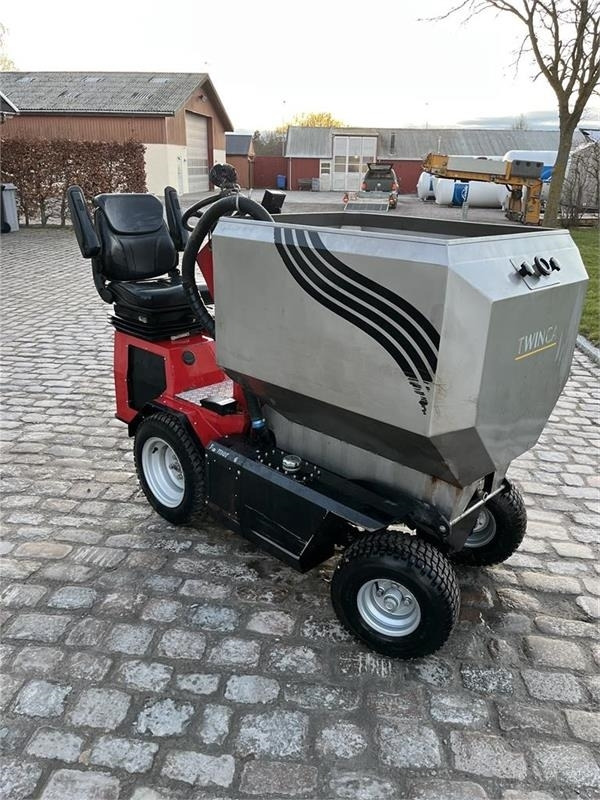 Twinca Fodervogn 4.60 - Livestock equipment: picture 1 Twinca Fodervogn 4.60 - Livestock equipment: picture 1