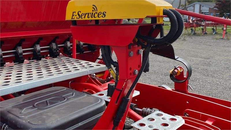 Vaderstad Rapid 400C Combi - Combine seed drill: picture 5 Vaderstad Rapid 400C Combi - Combine seed drill: picture 5