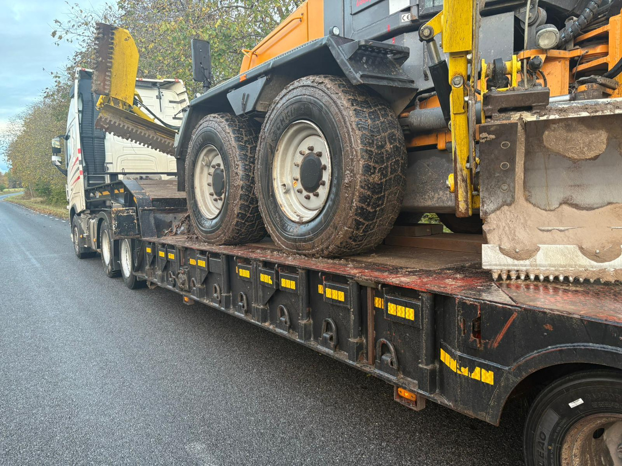 ANDOVER SFCLEX 67 - Autotransporter semi-trailer: picture 4 ANDOVER SFCLEX 67 - Autotransporter semi-trailer: picture 4