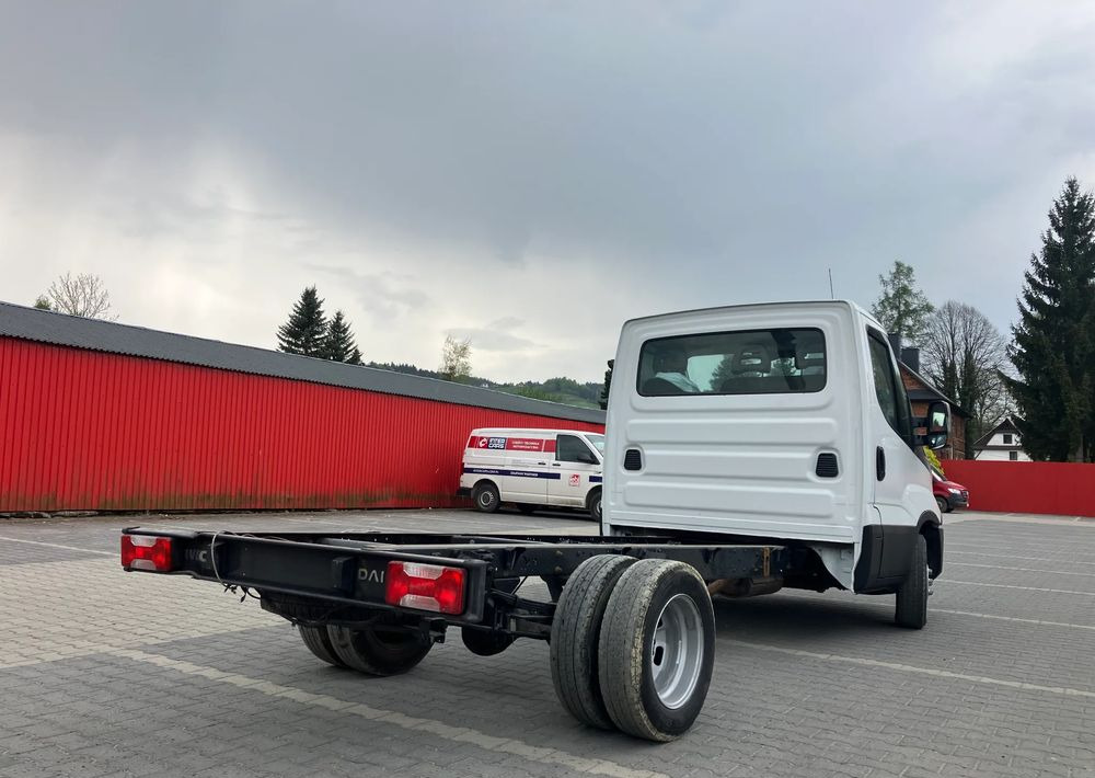 Iveco DAILY 35C13 ramo do zabudowy kiper wywrotka - Cab chassis truck: picture 3 Iveco DAILY 35C13 ramo do zabudowy kiper wywrotka - Cab chassis truck: picture 3