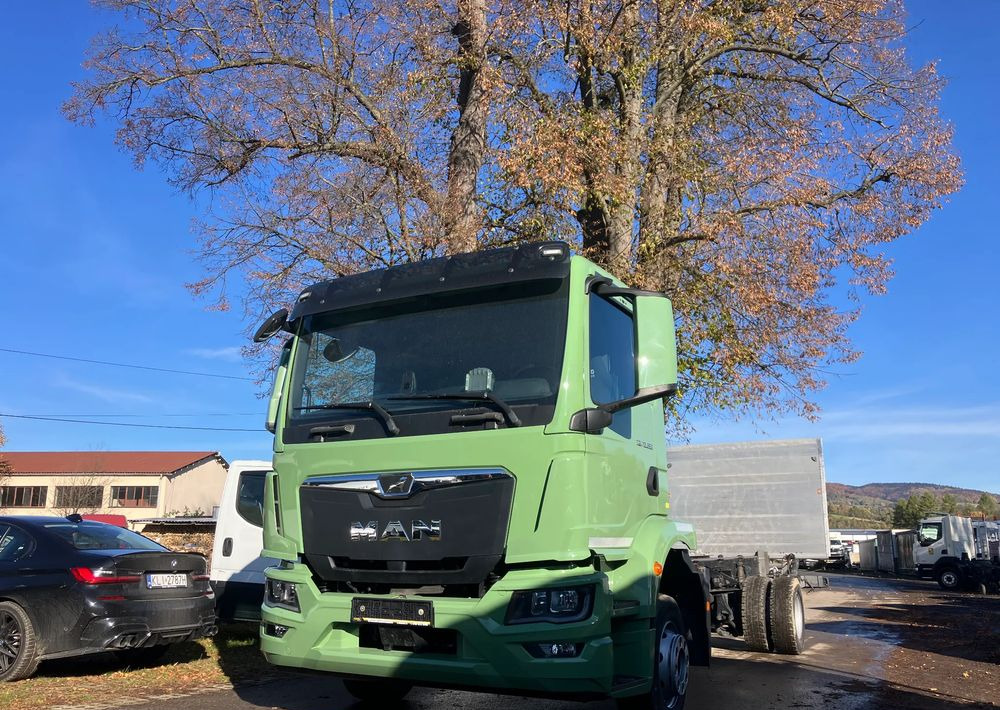MAN MAN TGM 12.290 euro 6 ramo do zabudowy - Cab chassis truck: picture 1 MAN MAN TGM 12.290 euro 6 ramo do zabudowy - Cab chassis truck: picture 1