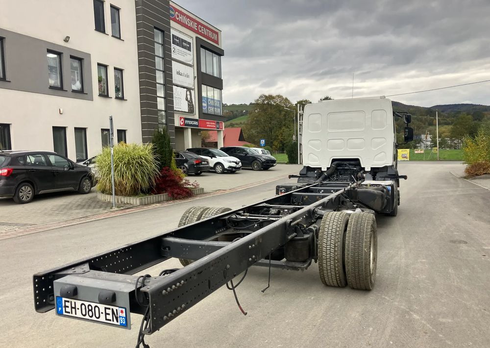 Renault RENAULT Gama D12 euro  6 ramo do zabudowy - Cab chassis truck: picture 3 Renault RENAULT Gama D12 euro  6 ramo do zabudowy - Cab chassis truck: picture 3