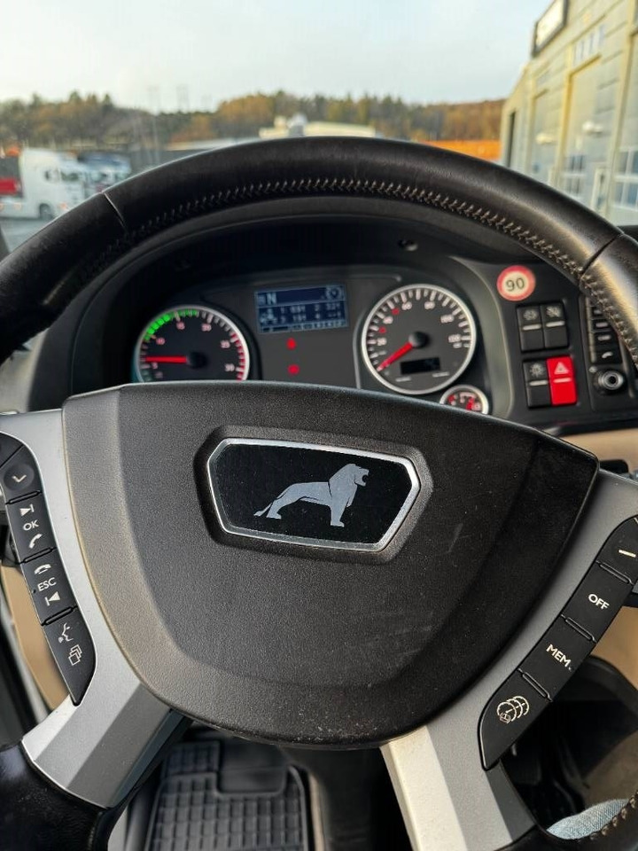 MAN TGX 26.500 6X2-4LL on lease MAN TGX 26.500 6X2-4LL: picture 17 MAN TGX 26.500 6X2-4LL on lease MAN TGX 26.500 6X2-4LL: picture 17