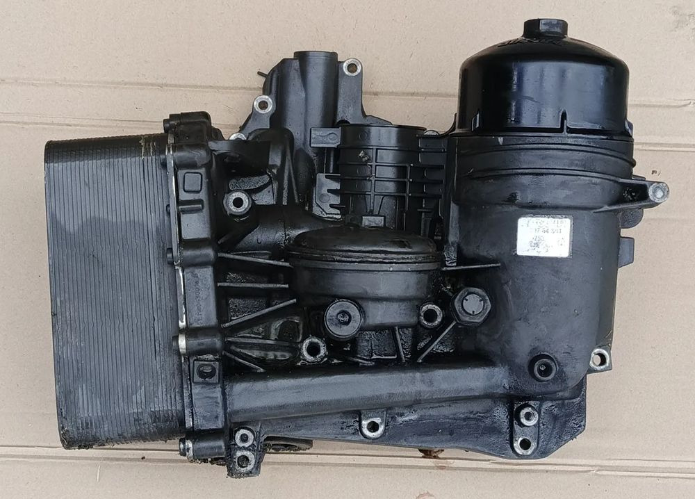 DAF XF 106 EURO 6 MX13 PODSTAWA FILTRA CHŁODNICY OLEJU - Oil cooler for Truck: picture 1 DAF XF 106 EURO 6 MX13 PODSTAWA FILTRA CHŁODNICY OLEJU - Oil cooler for Truck: picture 1