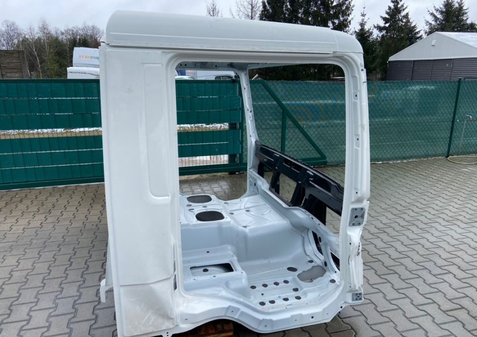 Kabina MAN TGL nowy model TGL3 2022 - Cab for Truck: picture 5 Kabina MAN TGL nowy model TGL3 2022 - Cab for Truck: picture 5