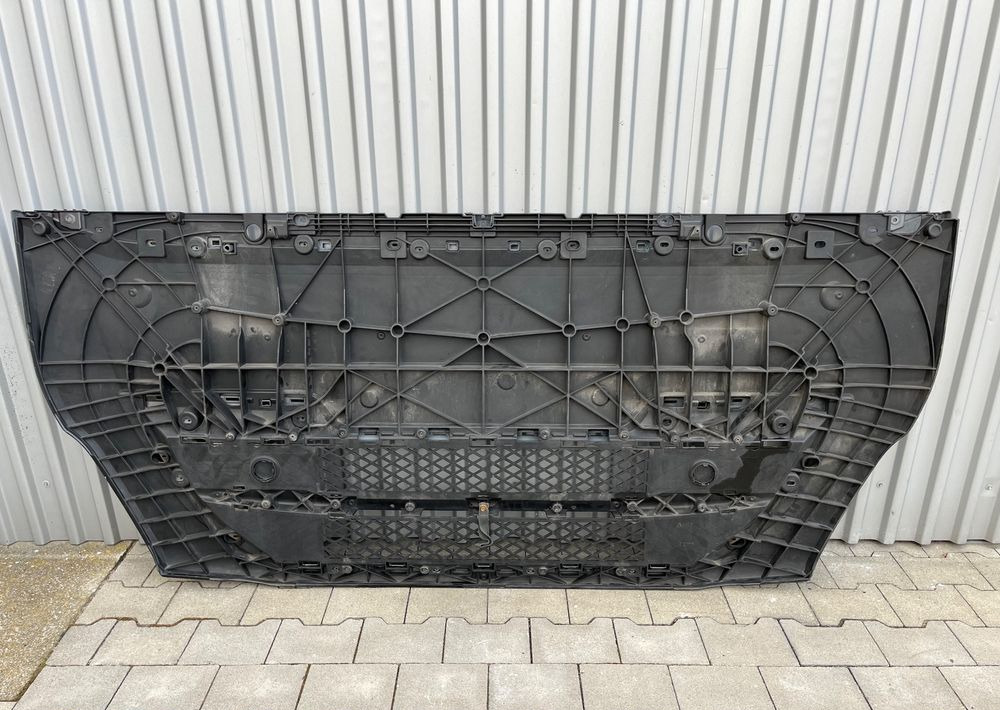 Maska Iveco Stralis euro 6 atrapa - Body and exterior for Truck: picture 2 Maska Iveco Stralis euro 6 atrapa - Body and exterior for Truck: picture 2