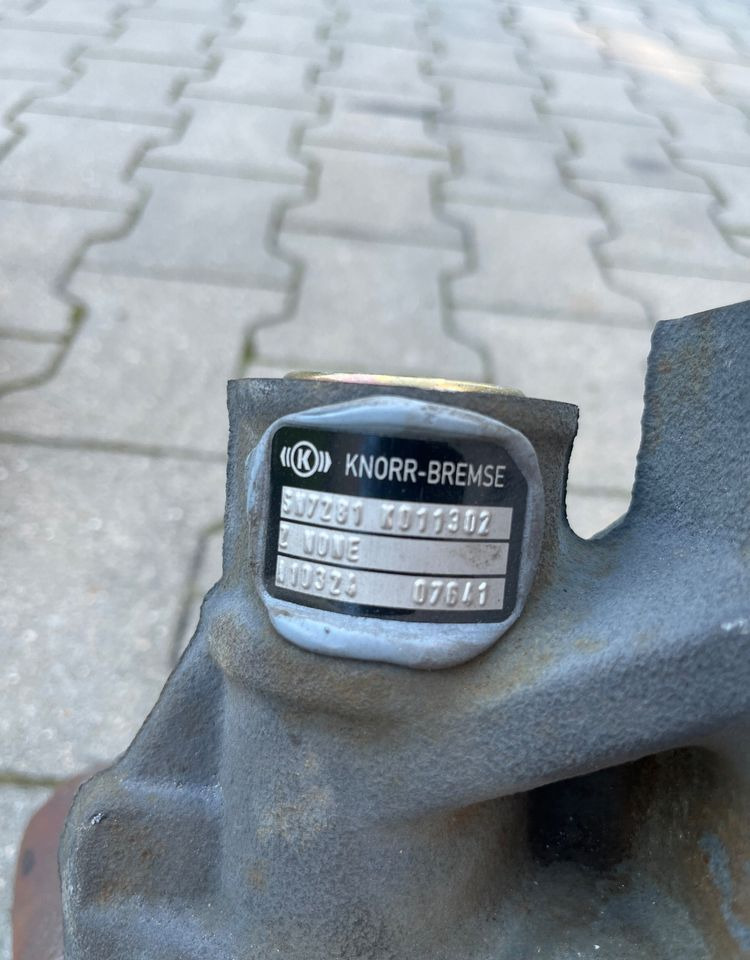 NOWY zacisk hamulcowy Knorr Bremse SN7281 Schmitz - Brake caliper for Truck: picture 4 NOWY zacisk hamulcowy Knorr Bremse SN7281 Schmitz - Brake caliper for Truck: picture 4