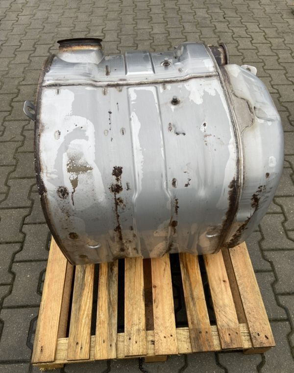 Obudowa katalizatora Volvo FH 4 katalizator puszka - Catalytic converter for Truck: picture 4 Obudowa katalizatora Volvo FH 4 katalizator puszka - Catalytic converter for Truck: picture 4