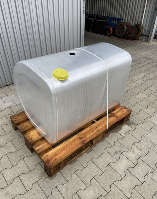 Zbiornik paliwa Volvo FH FM Renault 405 litrów bak 101 cm - Fuel tank for Truck: picture 1 Zbiornik paliwa Volvo FH FM Renault 405 litrów bak 101 cm - Fuel tank for Truck: picture 1