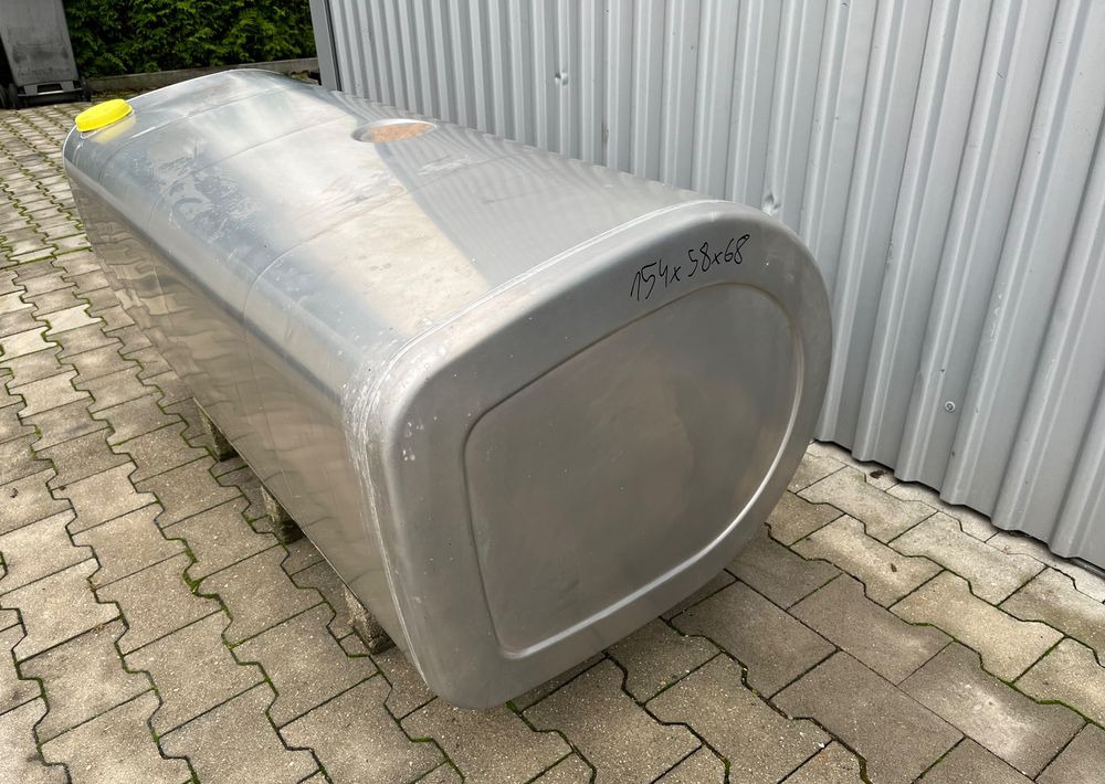 Zbiornik paliwa Volvo FH FM Renault 475 litrów bak low deck - Fuel system for Truck: picture 2 Zbiornik paliwa Volvo FH FM Renault 475 litrów bak low deck - Fuel system for Truck: picture 2