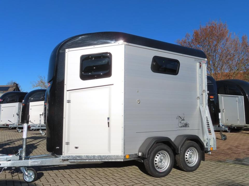 Horse trailer Böckmann Pferdeanhänger, Portax-Western, Flügeltür, 100 km/h: picture 16