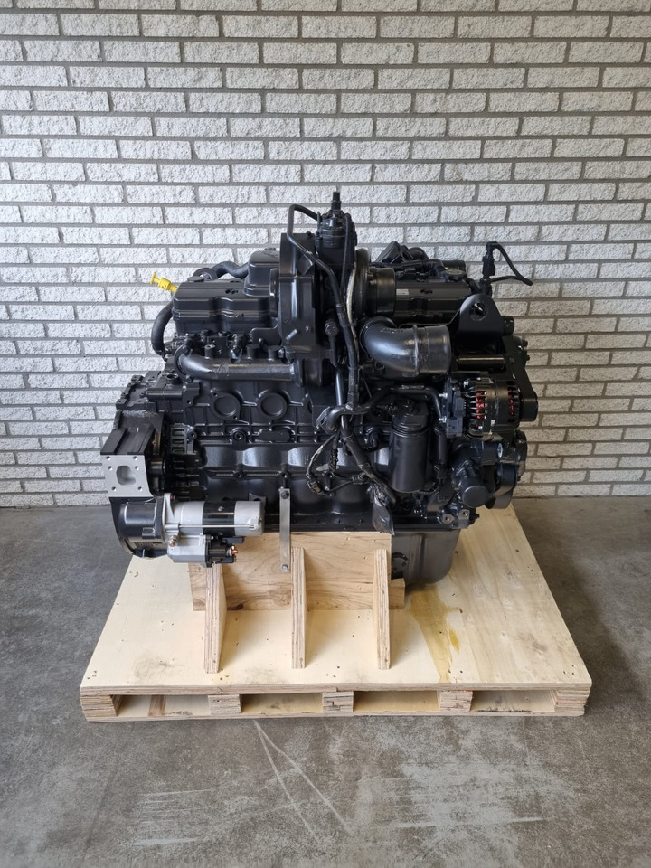 Cummins B6.7 stage 5 CM2350 CPL4834 - Engine for Waste/ Industry handler: picture 2 Cummins B6.7 stage 5 CM2350 CPL4834 - Engine for Waste/ Industry handler: picture 2