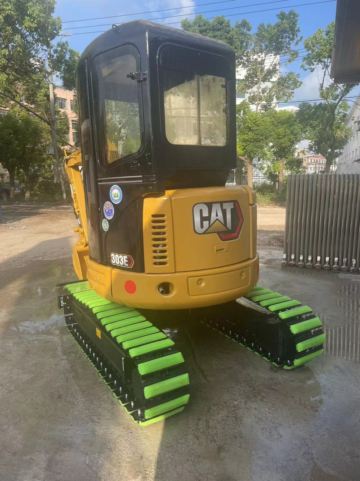 CATERPILLAR 303E - Mini excavator: picture 1 CATERPILLAR 303E - Mini excavator: picture 1