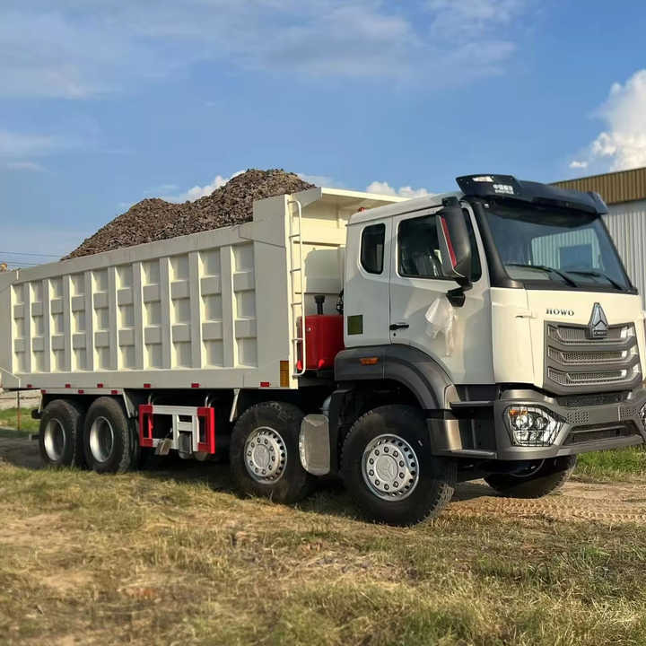 Low Price 98% New HOWO 8*4 Dump Truck HOWO 12-wheel Dump Truck in Excellent Condition Hot Sale - Tipper: picture 1 Low Price 98% New HOWO 8*4 Dump Truck HOWO 12-wheel Dump Truck in Excellent Condition Hot Sale - Tipper: picture 1