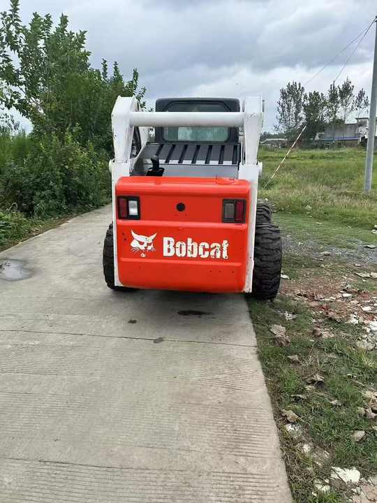 USED BOBCAT S300 Skid-steer Loader with Very Good Performance Is for Sale at a Low Price. S160/s185/s220/330 in Stock - Skid steer loader: picture 3 USED BOBCAT S300 Skid-steer Loader with Very Good Performance Is for Sale at a Low Price. S160/s185/s220/330 in Stock - Skid steer loader: picture 3