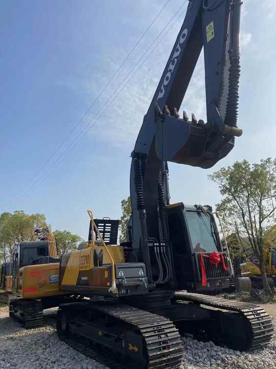 Used Heavy Construction Equipment Volvo EC210 Second Hand Excavator Used Machine Hot Sale - Crawler excavator: picture 4 Used Heavy Construction Equipment Volvo EC210 Second Hand Excavator Used Machine Hot Sale - Crawler excavator: picture 4