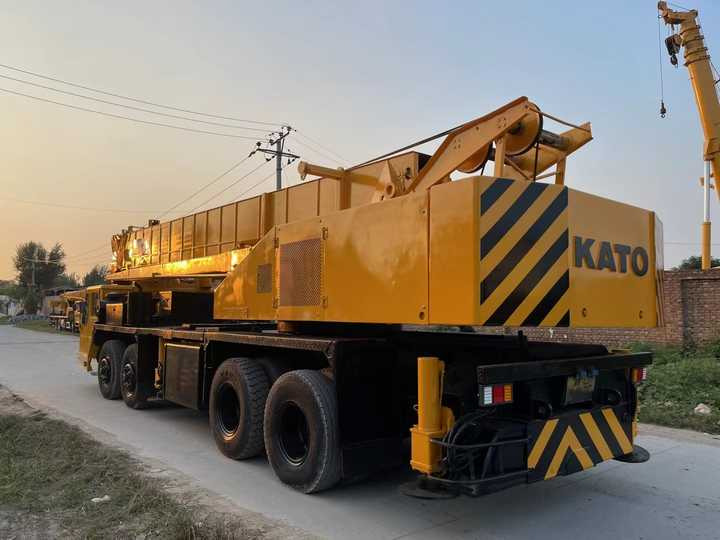 Used Heavy Construction Equipment kato 50 Tons Second Hand Mobile Crane Used Machine Hot Sale - Mobile crane: picture 2 Used Heavy Construction Equipment kato 50 Tons Second Hand Mobile Crane Used Machine Hot Sale - Mobile crane: picture 2