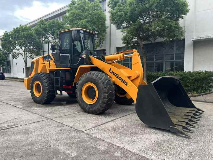 Wheel loader Used LIUGONG 856H wheel  in Good Condition for  sale 90%new uesd Loader liugong 856h Used Loader For Sale [ Copy ] [ Copy ] [ Copy ] [ Copy ] [ Copy ]: picture 6