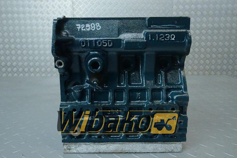 Crankcase for engine Kubota D1105 1.123 - Crankcase for Construction machinery: picture 1 Crankcase for engine Kubota D1105 1.123 - Crankcase for Construction machinery: picture 1