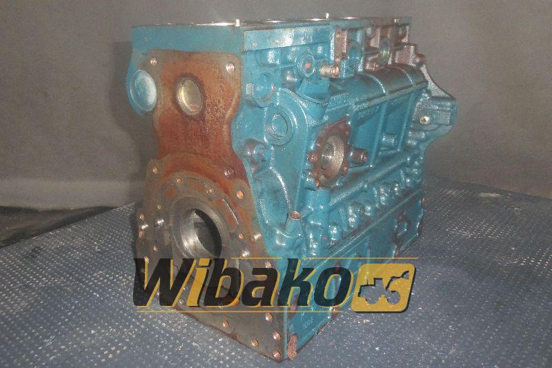 Crankcase for engine Kubota V3300 1C010-01010 - Crankcase for Construction machinery: picture 1 Crankcase for engine Kubota V3300 1C010-01010 - Crankcase for Construction machinery: picture 1