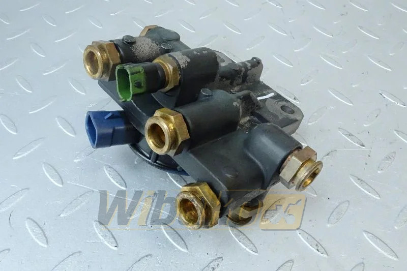 Cummins 4898756 - Fuel filter for Construction machinery: picture 1 Cummins 4898756 - Fuel filter for Construction machinery: picture 1