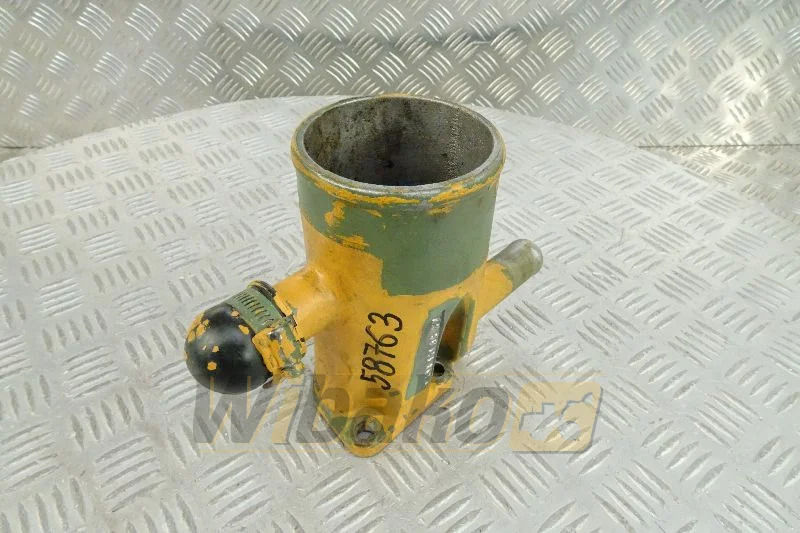 Mercedes 4011410557 - Intake manifold for Construction machinery: picture 1 Mercedes 4011410557 - Intake manifold for Construction machinery: picture 1