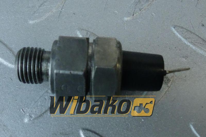 Pressure sensor for engine Deutz BF6M1013 - Sensor for Construction machinery: picture 1 Pressure sensor for engine Deutz BF6M1013 - Sensor for Construction machinery: picture 1