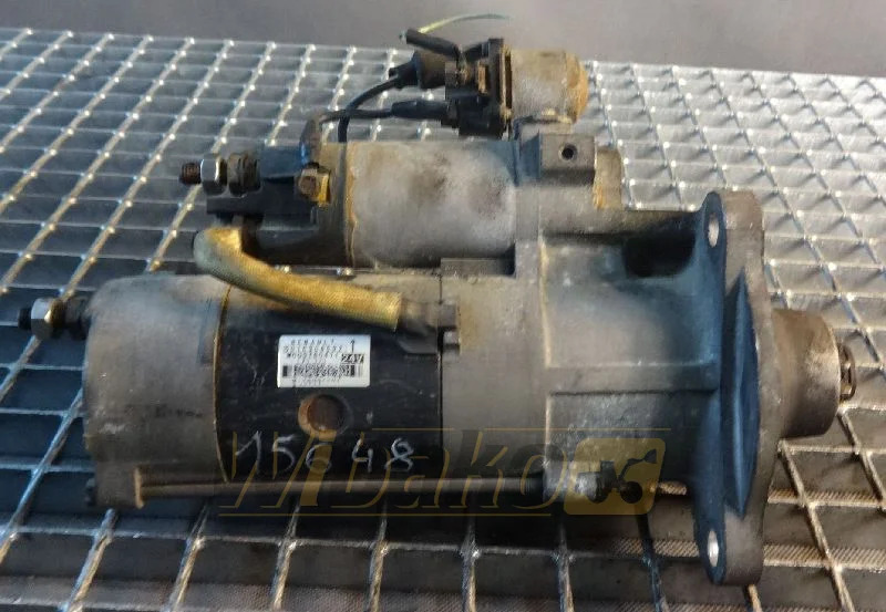 Renault M009T60471 5010306592 - Starter for Construction machinery: picture 1 Renault M009T60471 5010306592 - Starter for Construction machinery: picture 1