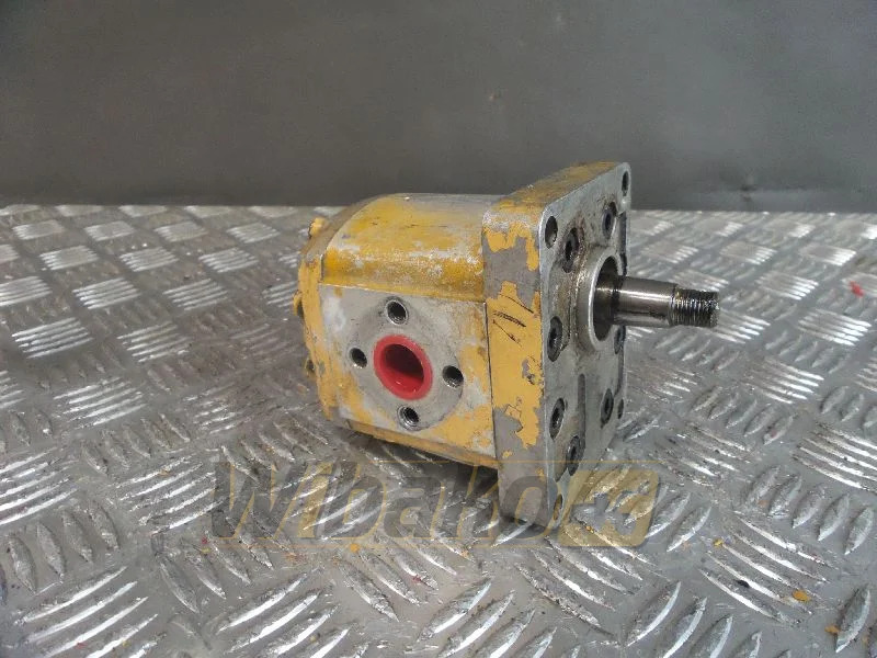 Sundstrand TFP200/14.5S,C001/5D - Hydraulic pump for Construction machinery: picture 1 Sundstrand TFP200/14.5S,C001/5D - Hydraulic pump for Construction machinery: picture 1