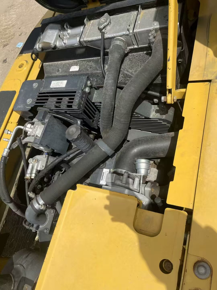Crawler excavator KOMATSU pc130-7: picture 20