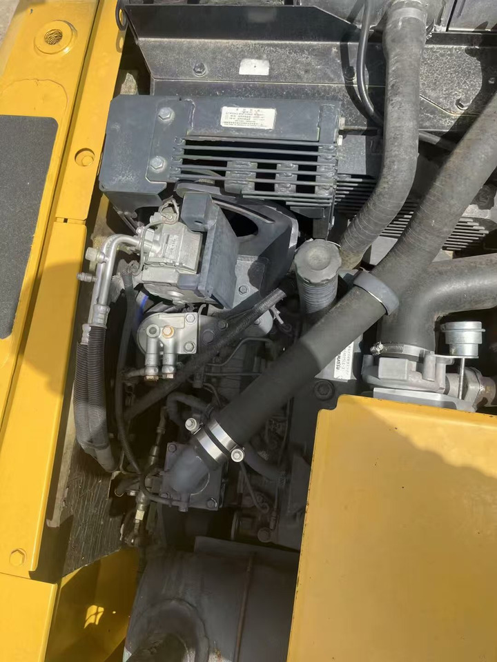 Crawler excavator KOMATSU pc130-7: picture 9