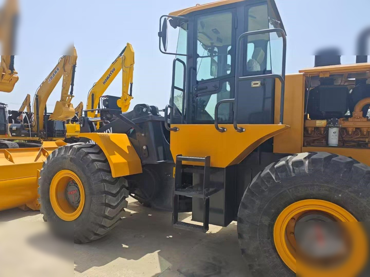 Wheel loader SDLG L955: picture 6
