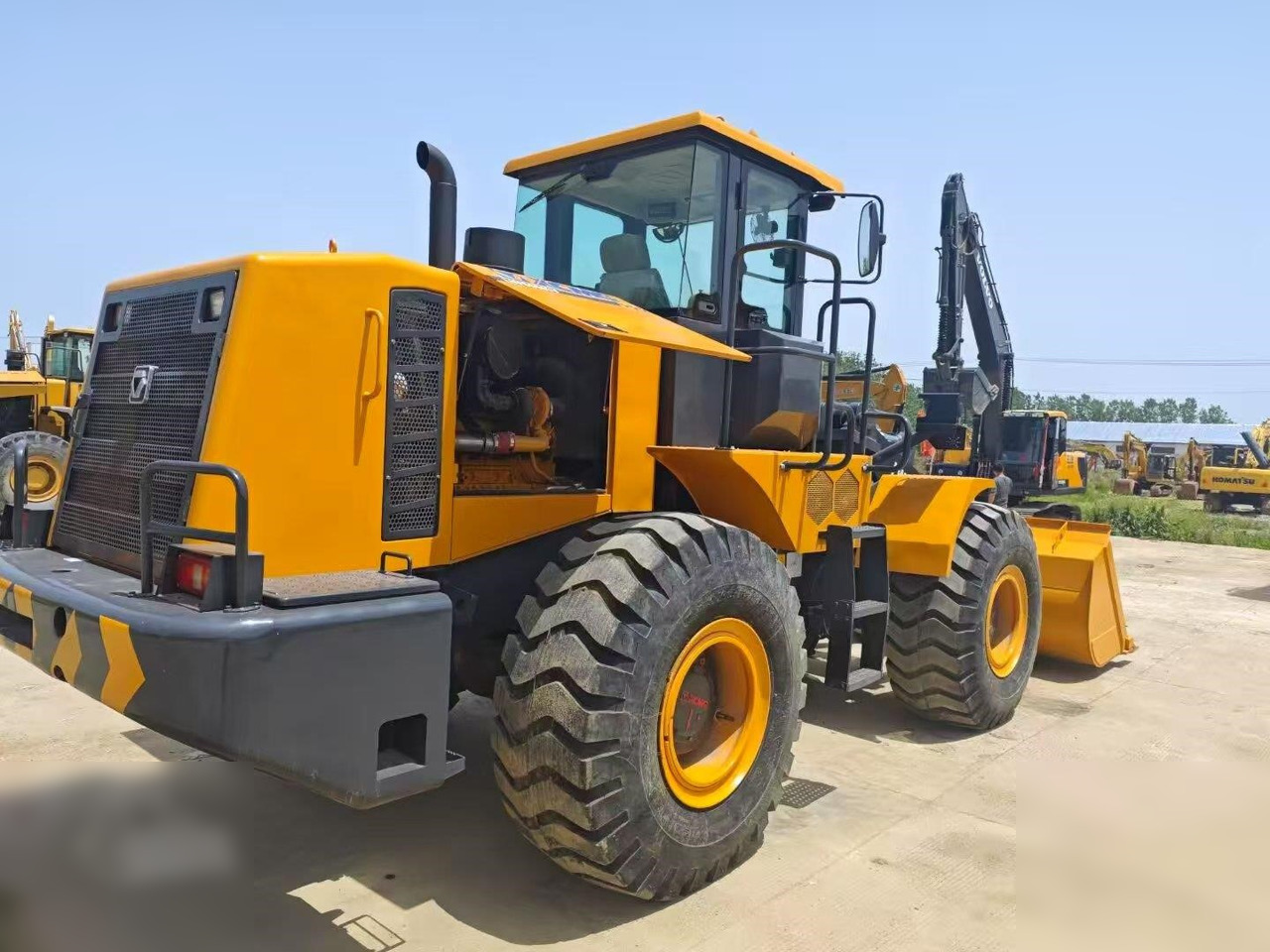 Wheel loader SDLG L955: picture 10