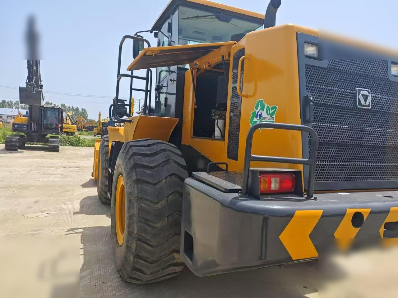 Wheel loader SDLG L955: picture 8