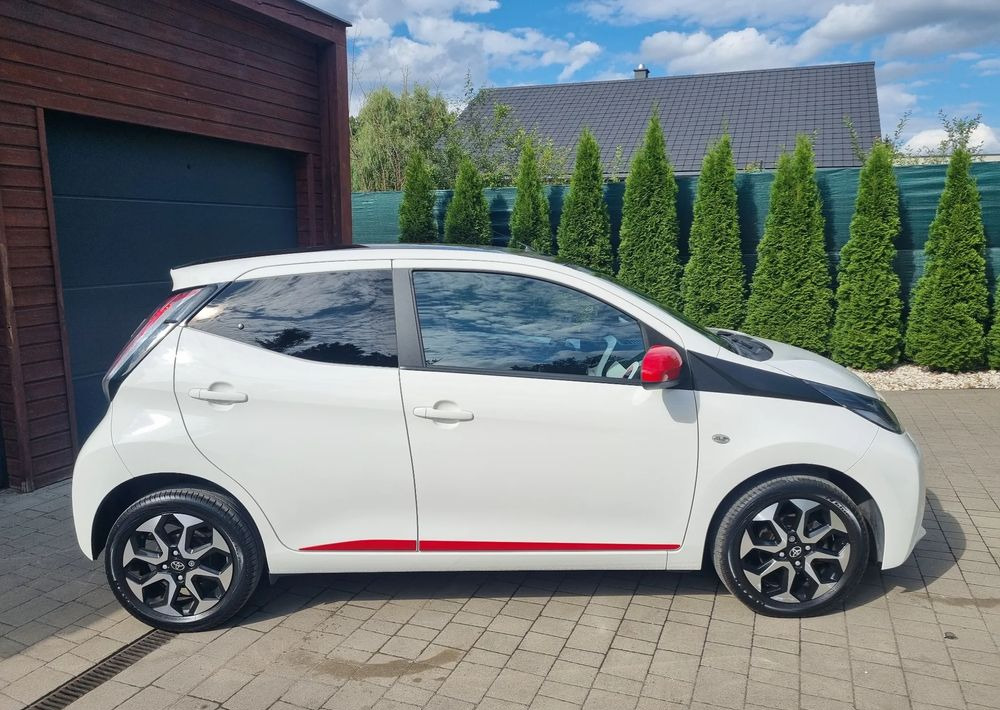 Toyota Aygo 1.0 VVT-i Sprint EU6 - Car: picture 3 Toyota Aygo 1.0 VVT-i Sprint EU6 - Car: picture 3