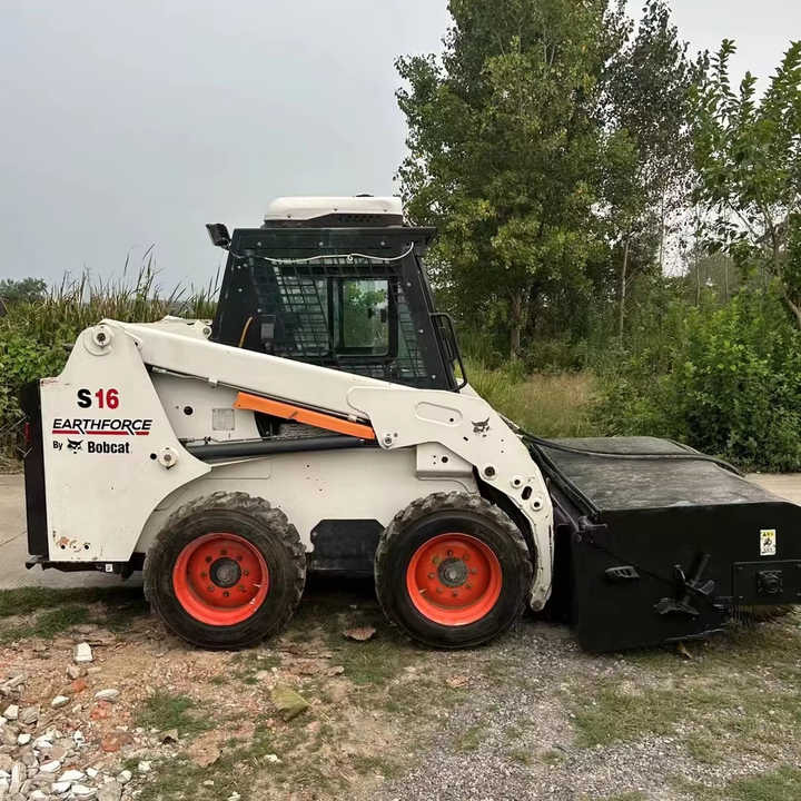 Excellent Quality bobcat S16 Skid Steer Loader in Stock Hot Sale Second Hand bobcat S16 18 160 185 330 Sikd Steer - Skid steer loader: picture 1 Excellent Quality bobcat S16 Skid Steer Loader in Stock Hot Sale Second Hand bobcat S16 18 160 185 330 Sikd Steer - Skid steer loader: picture 1