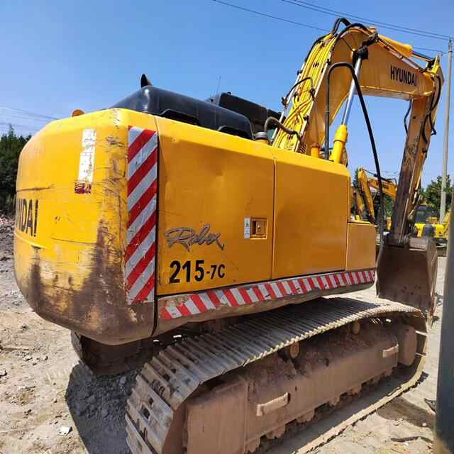 Second-hand Original Hyundai R215-7C Crawler Excavator - Crawler excavator: picture 2 Second-hand Original Hyundai R215-7C Crawler Excavator - Crawler excavator: picture 2