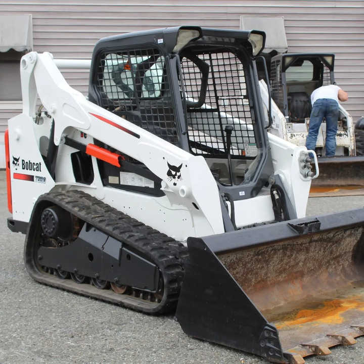 Used Bob Cat Bob Cat T590 Used Skid Steer Wheel Loader Multifunctional Track Loaders Bobcat - Skid steer loader: picture 1 Used Bob Cat Bob Cat T590 Used Skid Steer Wheel Loader Multifunctional Track Loaders Bobcat - Skid steer loader: picture 1