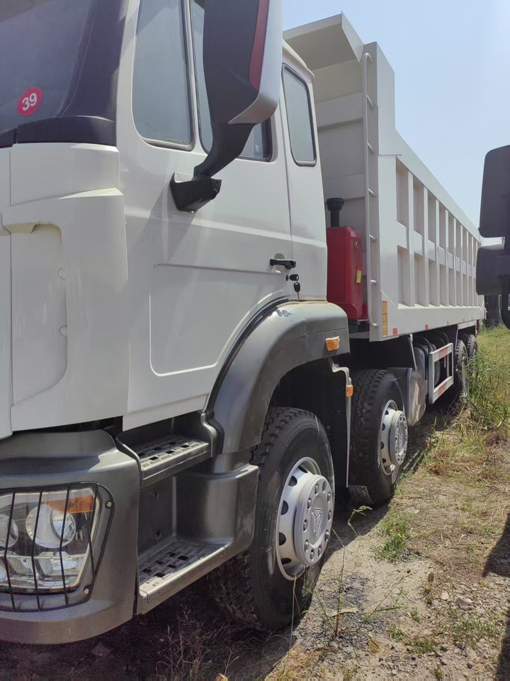 Howo HOWO 8X4 dump truck for sale - Tipper: picture 4 Howo HOWO 8X4 dump truck for sale - Tipper: picture 4