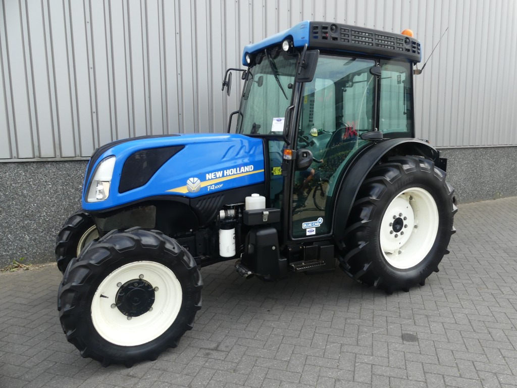 New Holland T4.100F - Compact tractor: picture 1 New Holland T4.100F - Compact tractor: picture 1